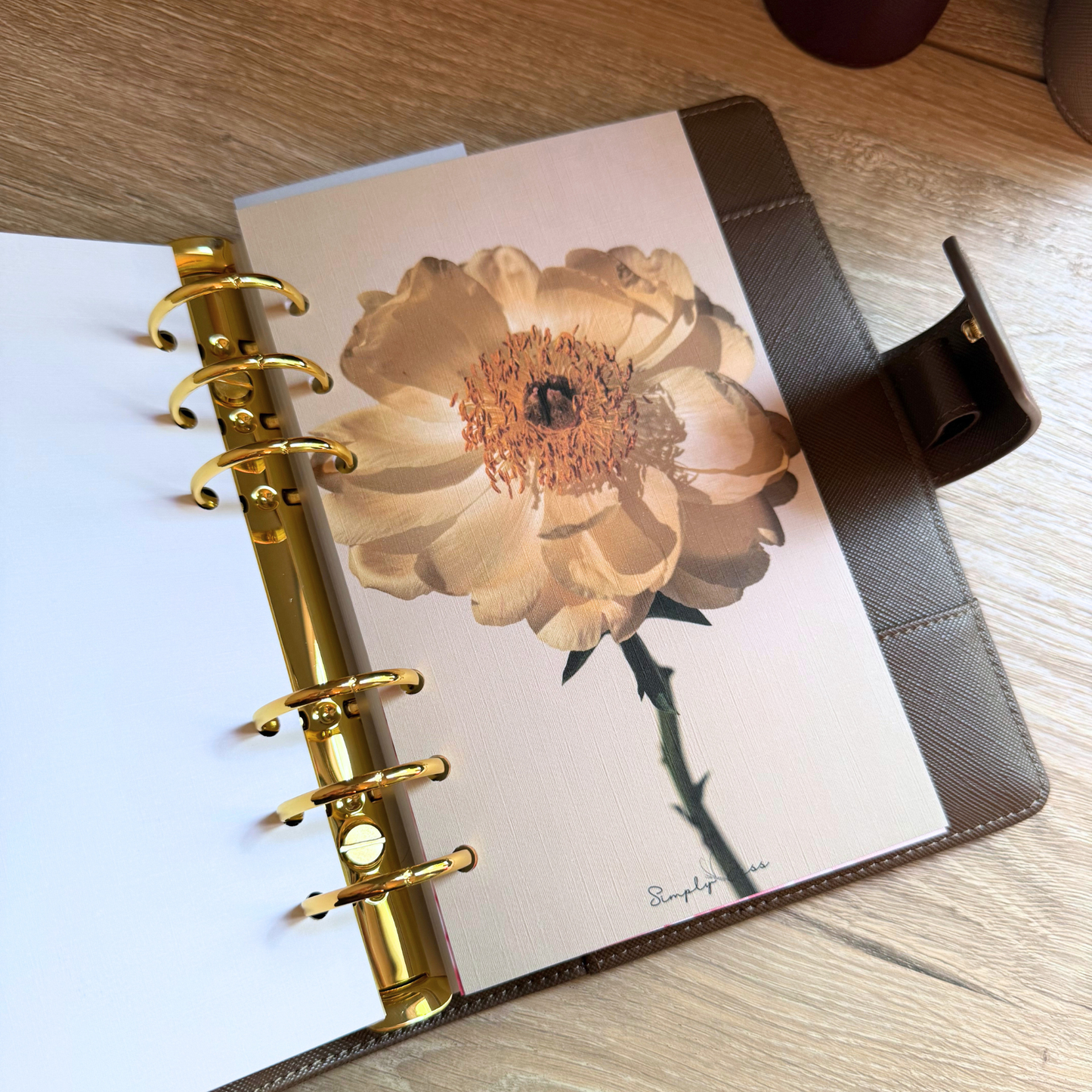 Golden Petal Linen A5/A6 Dashboard